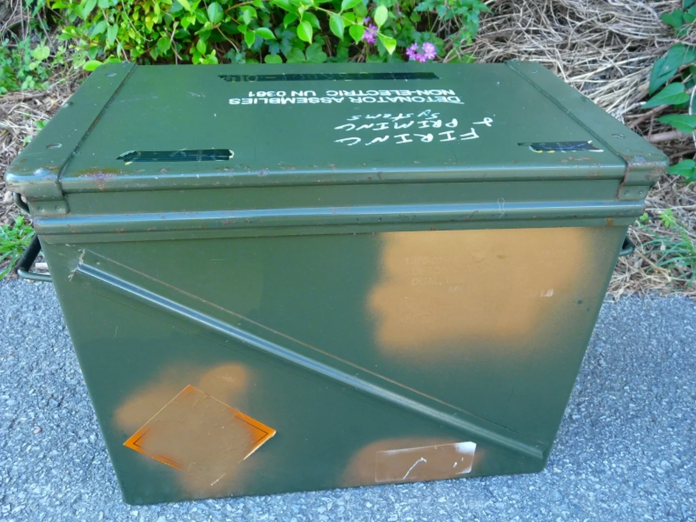 ミリタリーショップ 南国百貨店.COM|沖縄 特大アーモボックス AMMOBOX 完全防水ケース XL [B-1260] 記録写真5