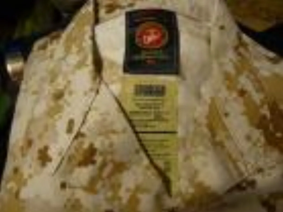 ミリタリーショップ 南国百貨店.COM|沖縄 USMC マーパット デザート 上下セット M-R 未使用品 [ZZZ Q 記録写真3