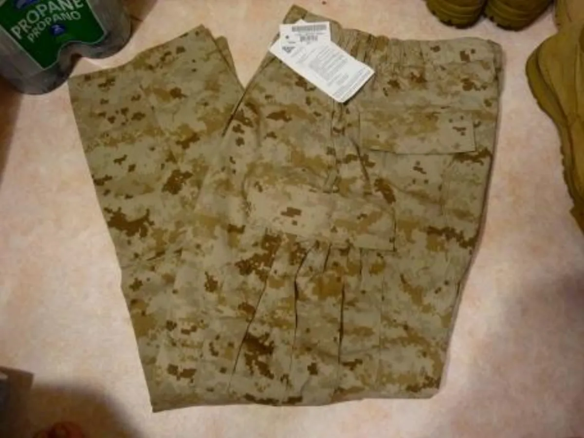 ミリタリーショップ 南国百貨店.COM|沖縄 USMC マーパット ウッドランド パンツ M-S 新品 [Q-1218] 記録写真1