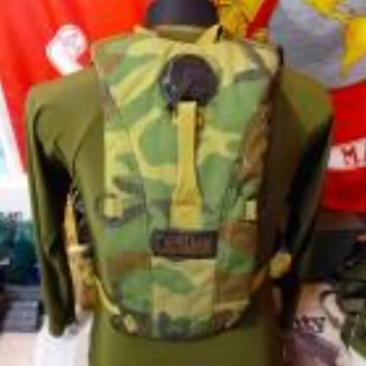 ミリタリーショップ 南国百貨店.COM|沖縄 水分補給にCAMELBAK キャメルバック 迷彩 [ZZ Q-1457] 記録写真1