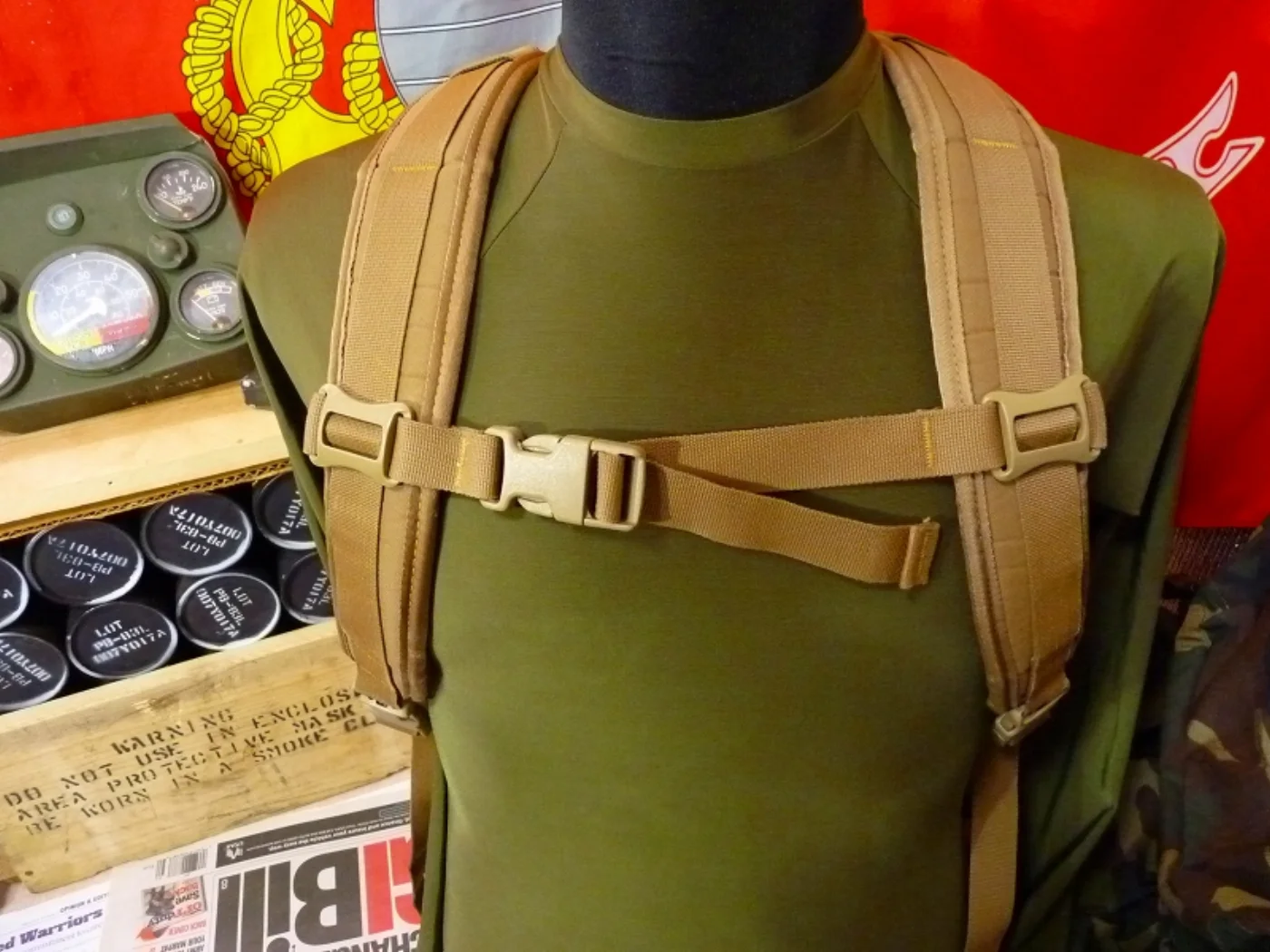 ミリタリーショップ 南国百貨店.COM|沖縄 USMC アサルトパック コヨーテジップ 中古良品 [ZZ Q-1460] 記録写真4