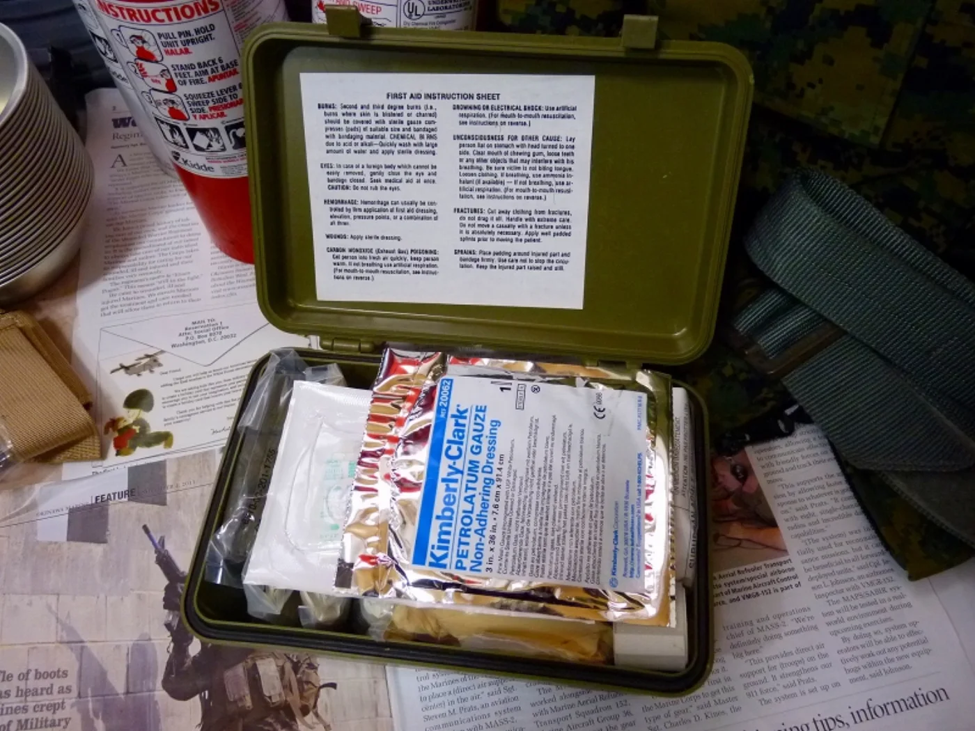 ミリタリーショップ 南国百貨店.COM|沖縄 FIRST AID KIT 中身入り プラスチックケース [ZZ Q-14 記録写真6