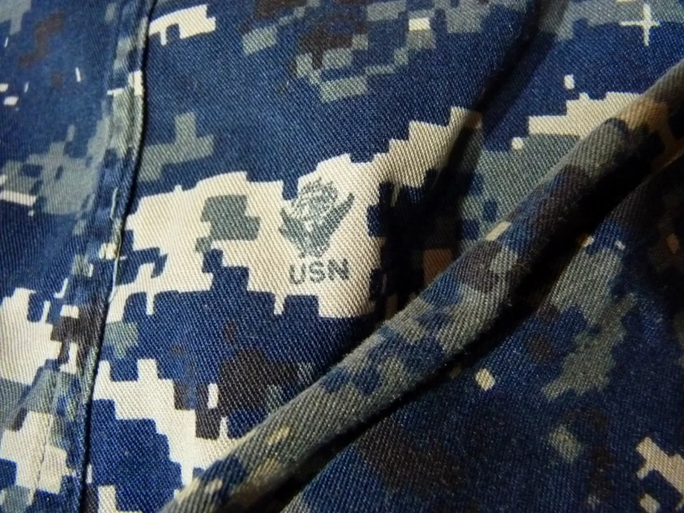 ミリタリーショップ 南国百貨店.COM|沖縄 NAVY NWU 新型迷彩パンツ M-R 傷アリ [ZZ Q-1482] 記録写真3