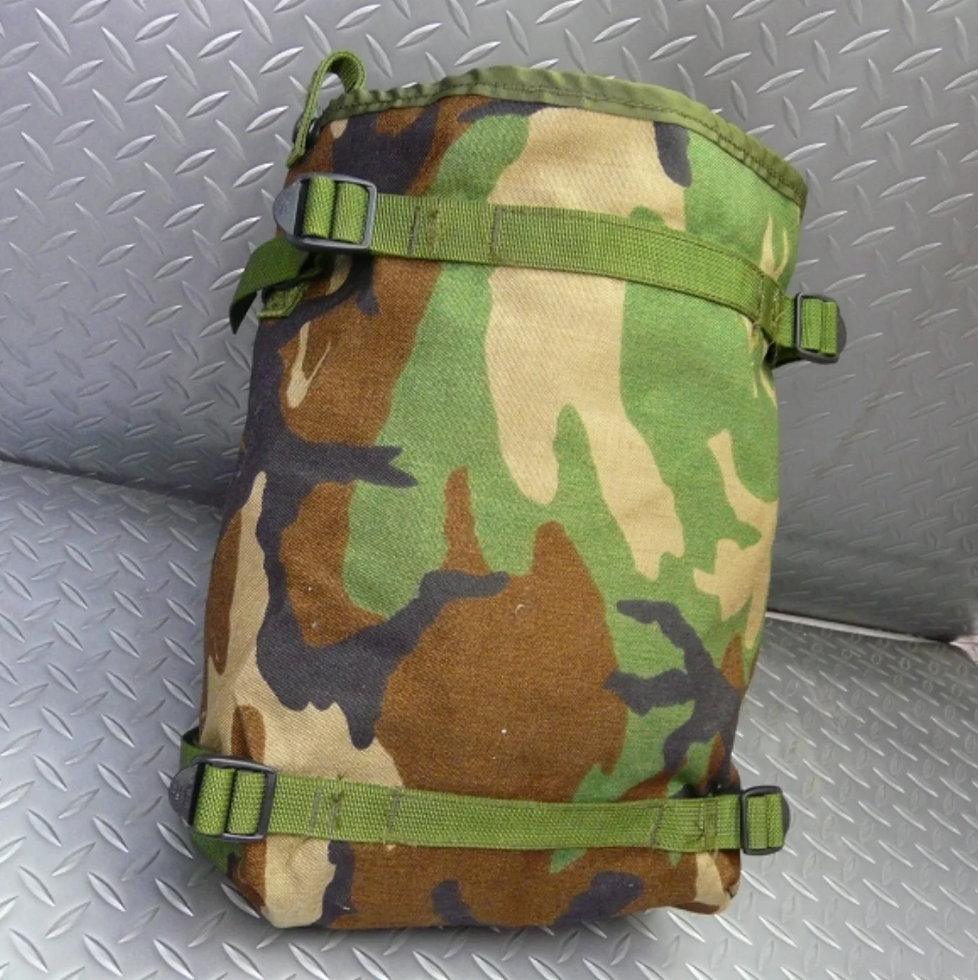 ミリタリーショップ 南国百貨店.COM|沖縄 MOLLE II POUCH RADIO [ZZ A-609] - MOL 記録写真2