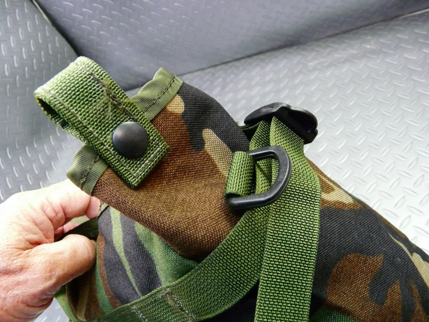 ミリタリーショップ 南国百貨店.COM|沖縄 MOLLE II POUCH RADIO [ZZ A-609] - MOL 記録写真4