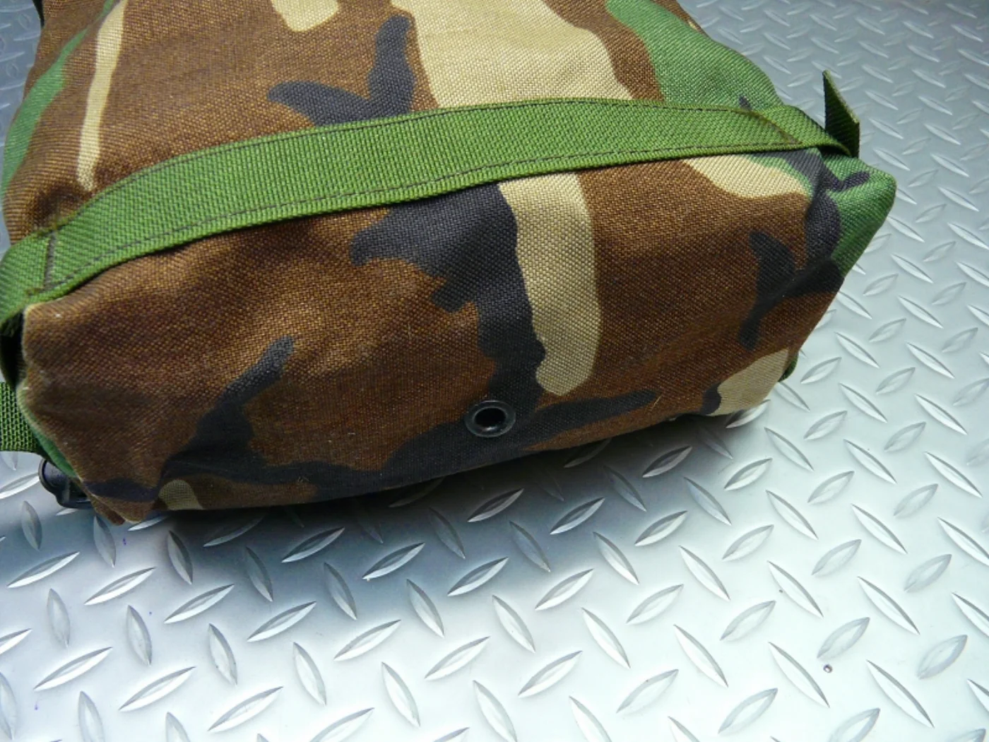 ミリタリーショップ 南国百貨店.COM|沖縄 MOLLE II POUCH RADIO [ZZ A-609] - MOL 記録写真6