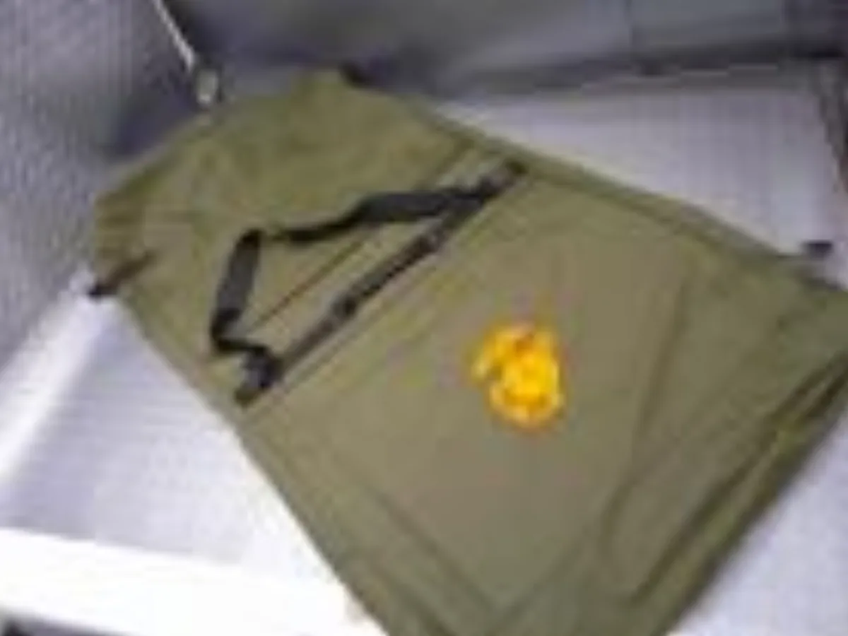 ミリタリーショップ 南国百貨店.COM|沖縄 USMC スーツ収納カバン [A-611] - USMC スーツ収納カバン 記録写真1