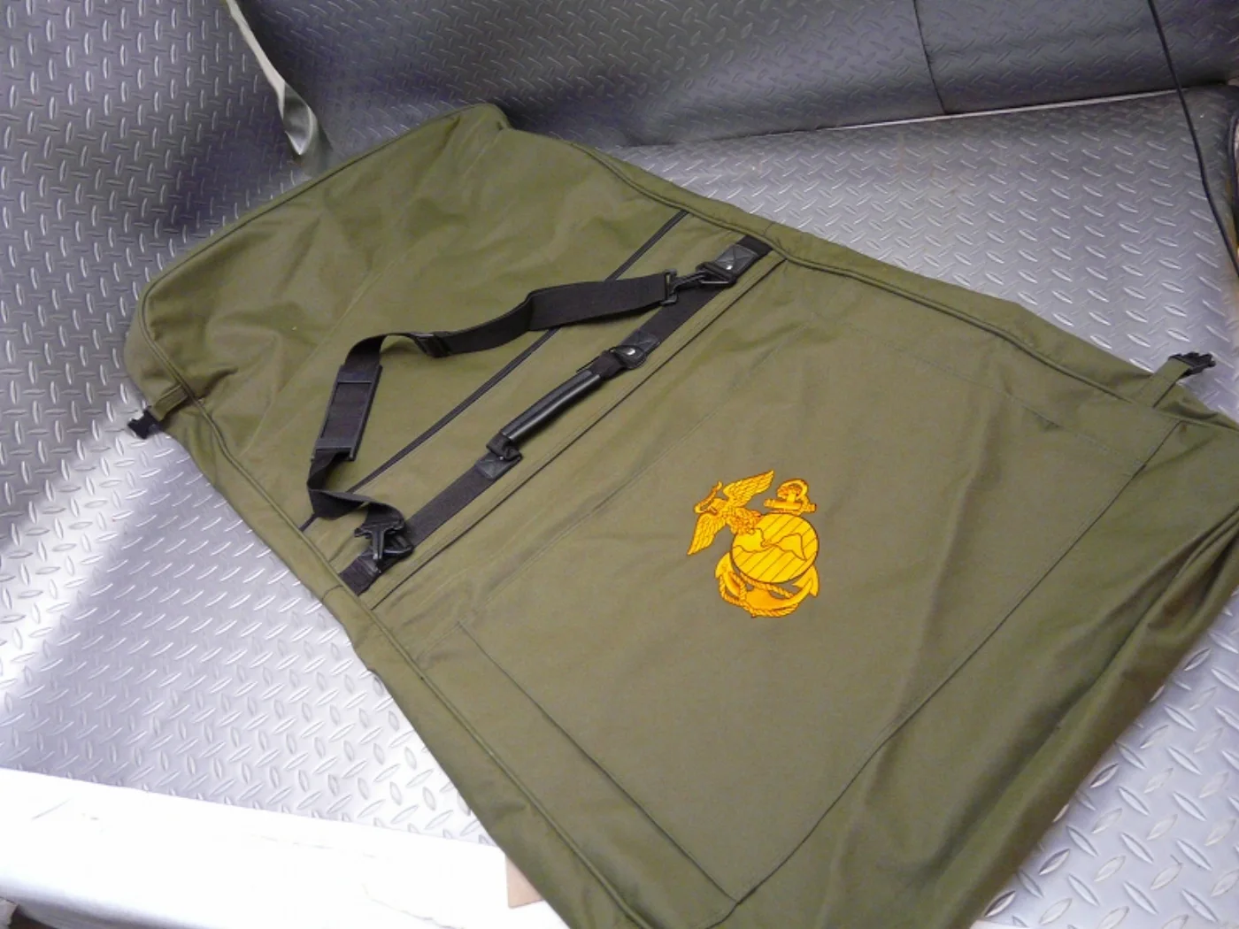 ミリタリーショップ 南国百貨店.COM|沖縄 USMC スーツ収納カバン [A-611] - USMC スーツ収納カバン 記録写真2