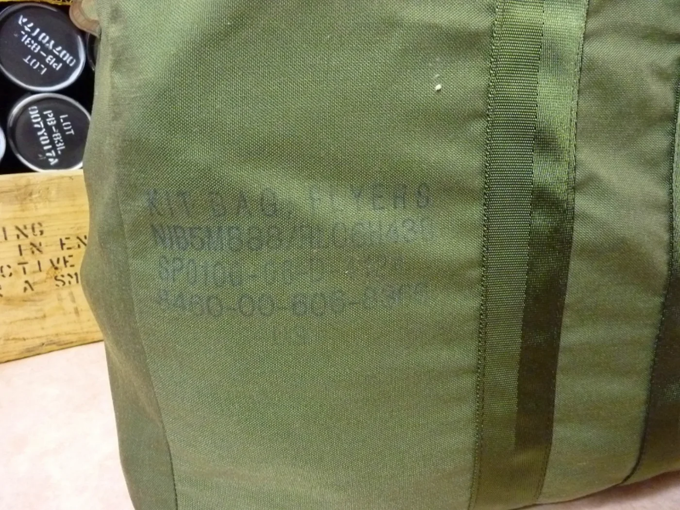 ミリタリーショップ 南国百貨店.COM|沖縄 フライヤーズKITBAG キットバッグ [Q-1500] - 米軍パイロッ 記録写真5