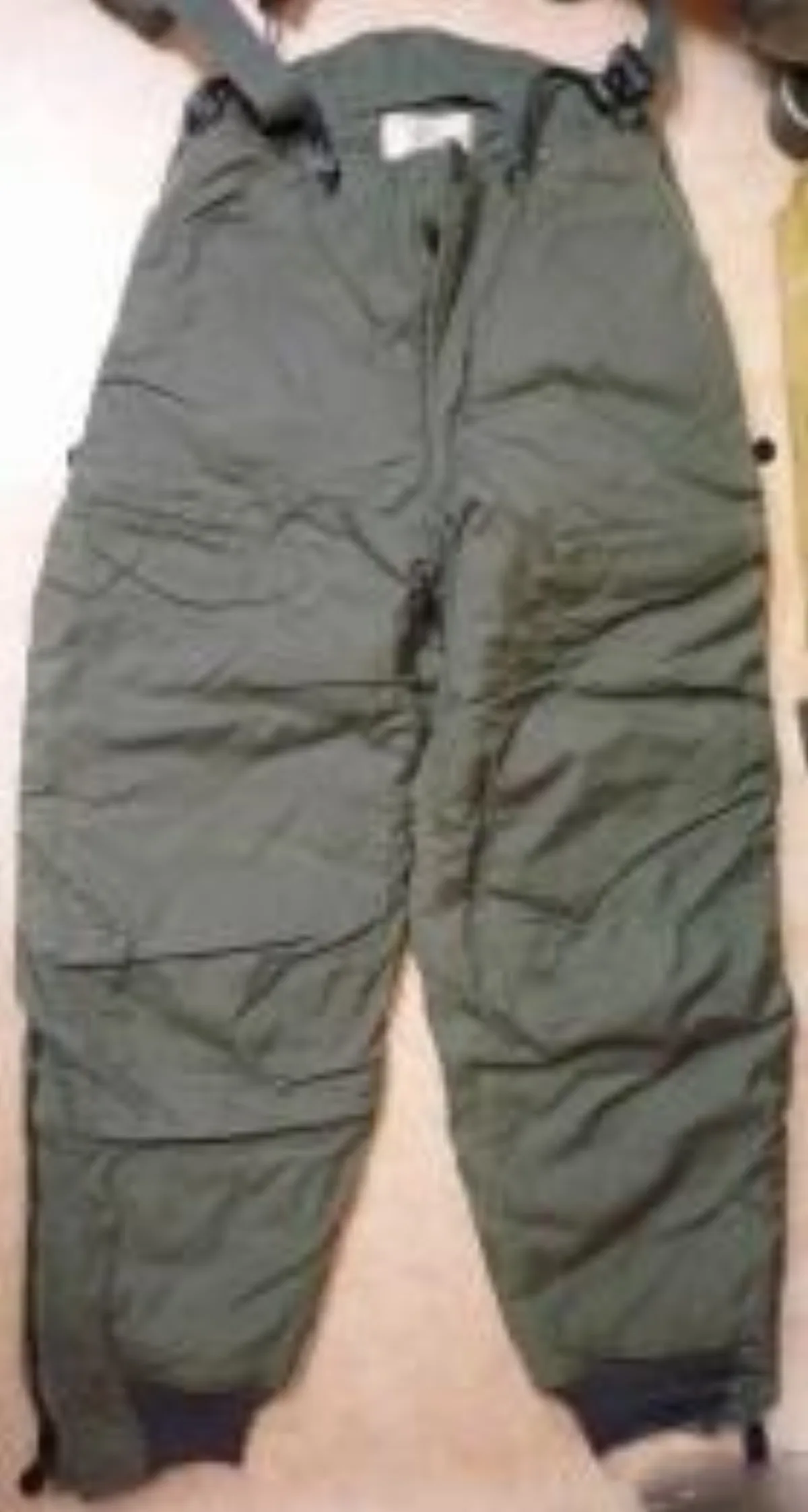 ミリタリーショップ 南国百貨店.COM|沖縄 TROUSERS EXTREME COLD WEATHER TYPE F- 記録写真1