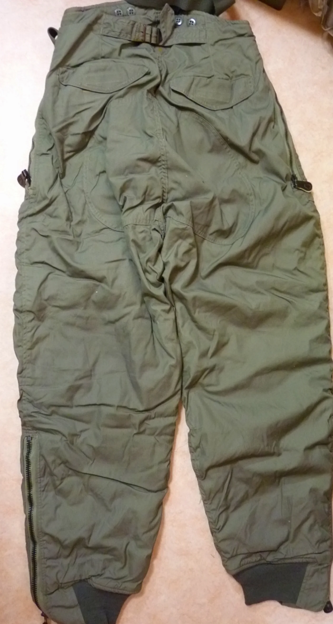 ミリタリーショップ 南国百貨店.COM|沖縄 TROUSERS EXTREME COLD WEATHER TYPE F- 記録写真8