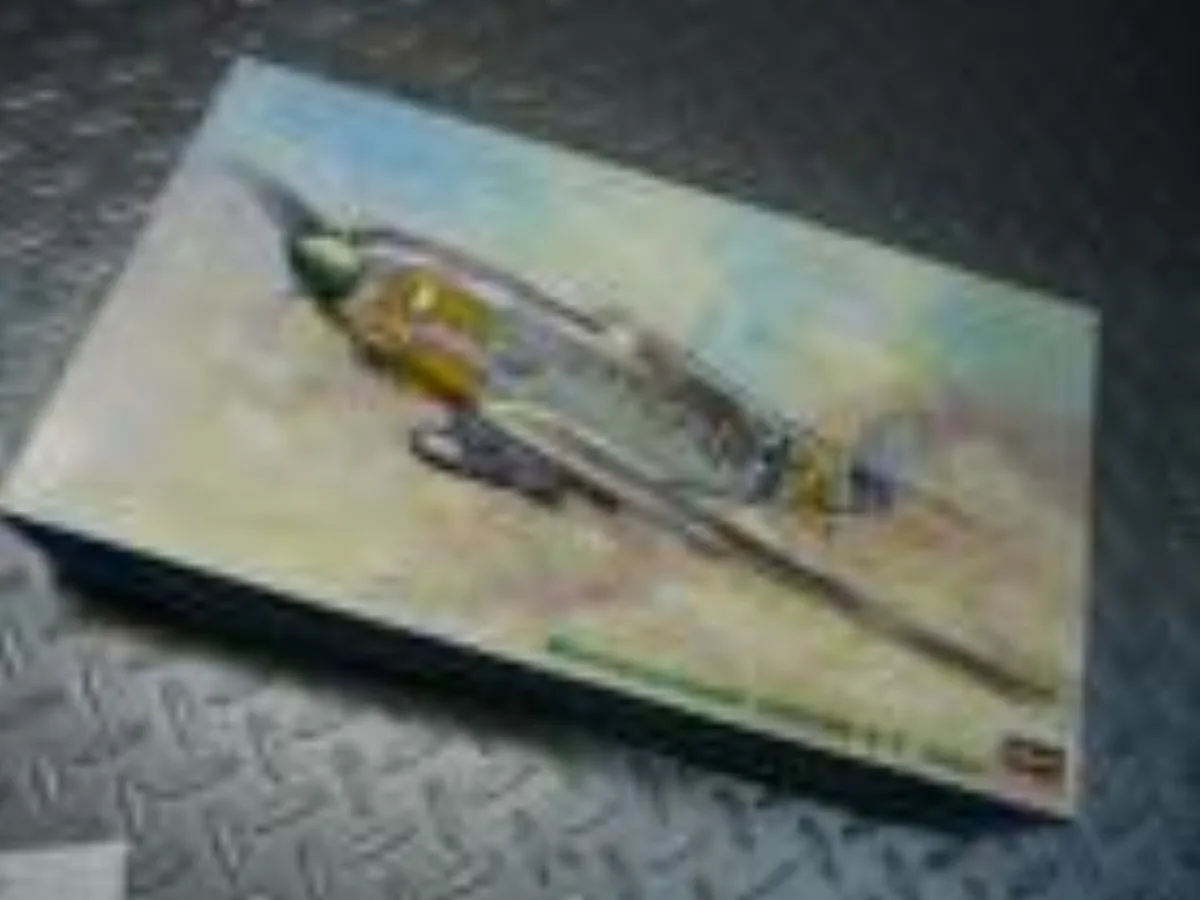 ミリタリーショップ 南国百貨店.COM|沖縄 Messerschmitt Bf109E-4/7 プラモデル [ZZ X- 記録写真1