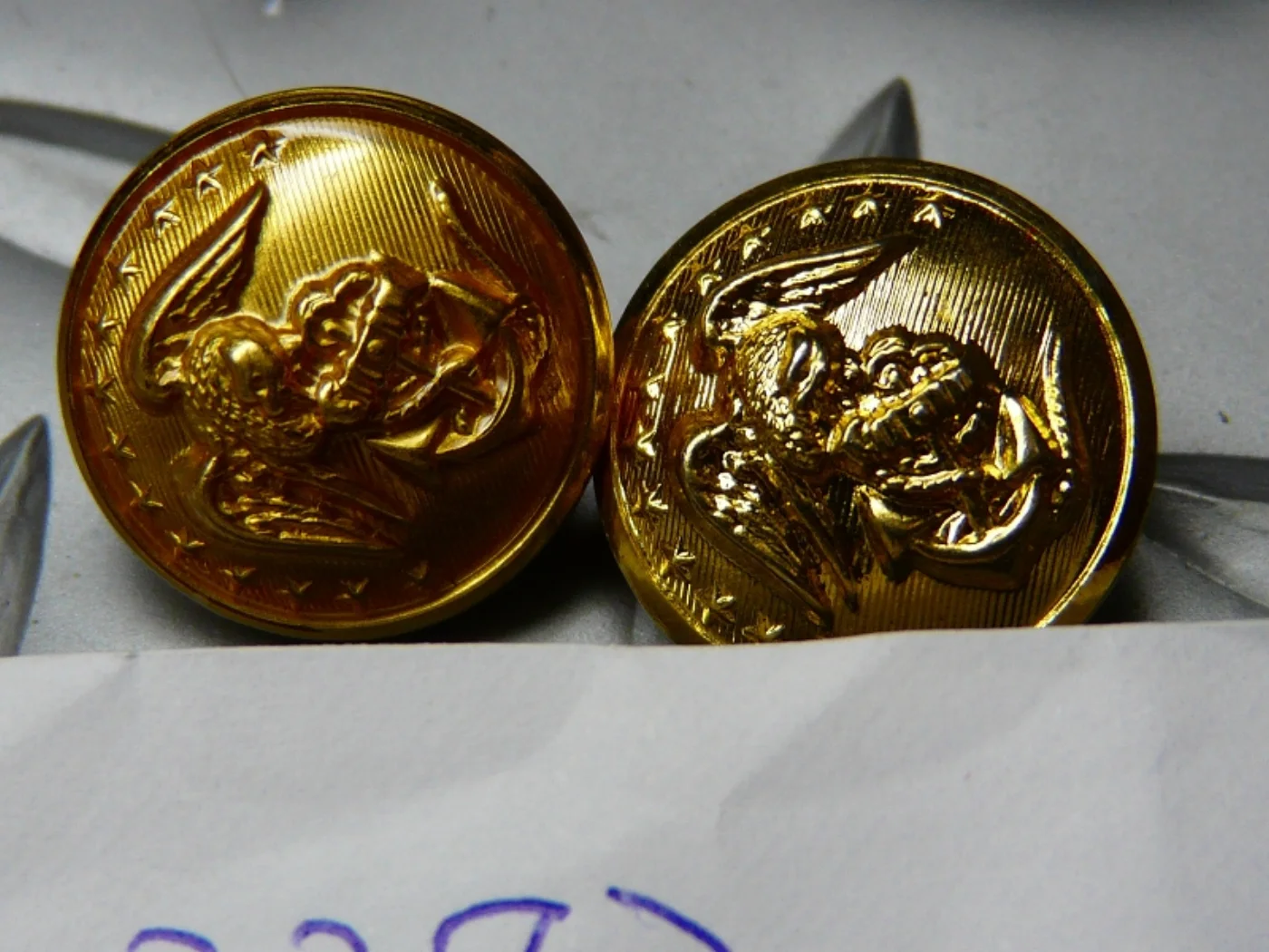 ミリタリーショップ 南国百貨店.COM|沖縄 USMC 金ボタン ７個 [ZZ X-339] - USMC 金ボタン計： 記録写真7
