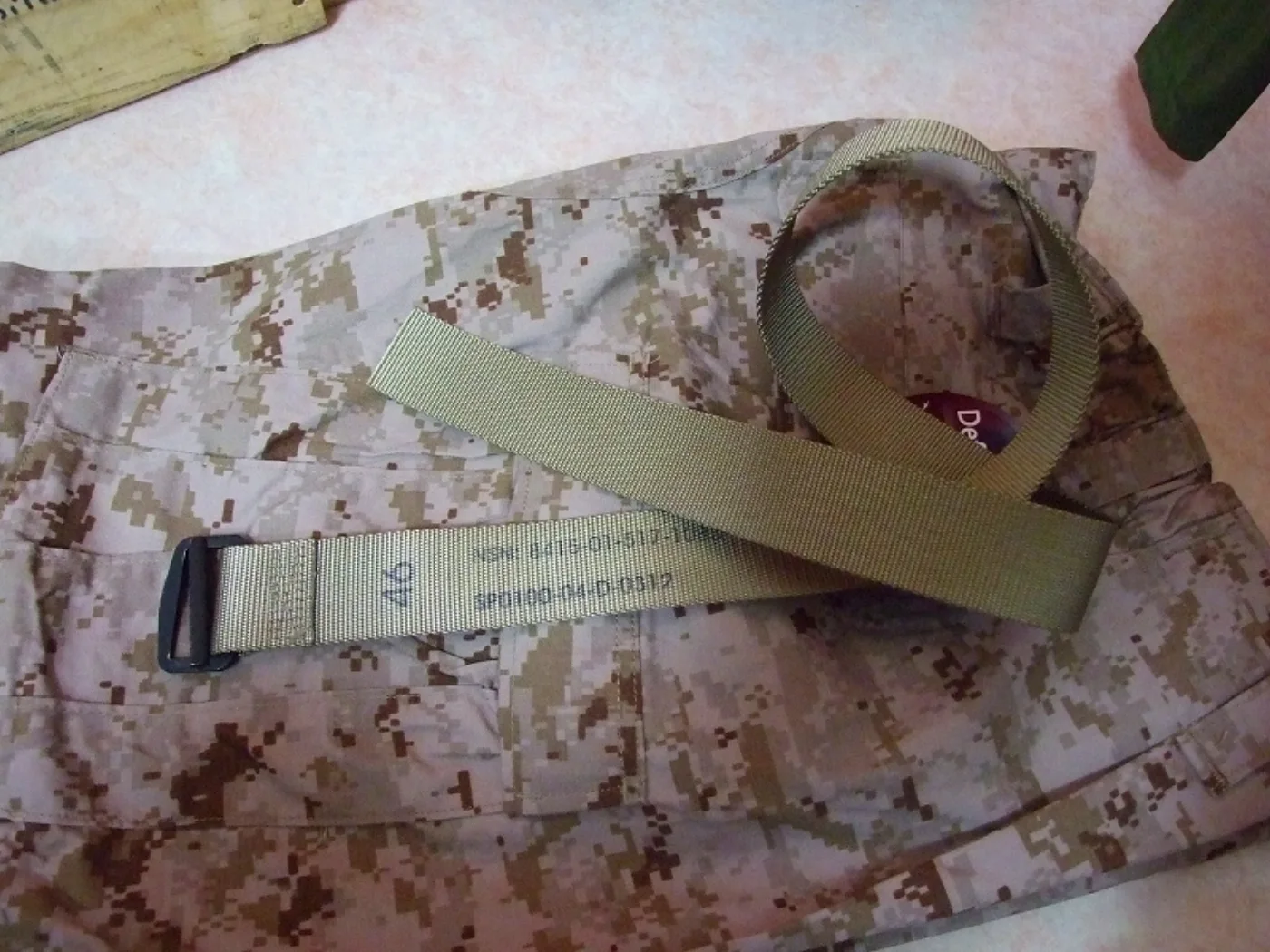 ミリタリーショップ 南国百貨店.COM|沖縄 USMC FROG デザート コンバットパンツ M-R 新品 ベルトサービ 記録写真8