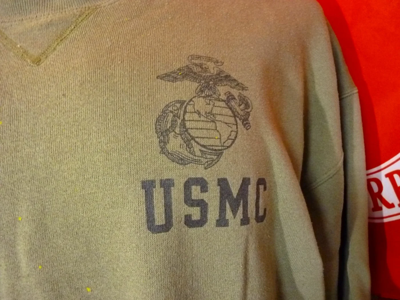 ミリタリーショップ 南国百貨店.COM|沖縄 USMC トレーナー XL 中古 ワケあり [Q-1417] - USMC 記録写真3