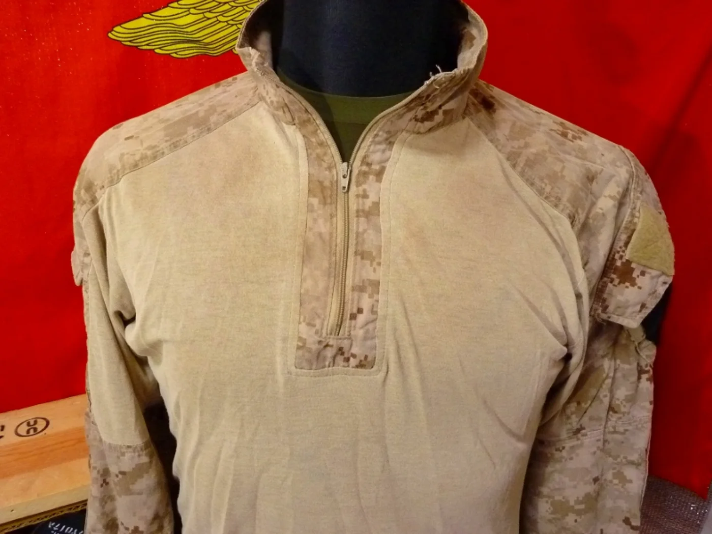 ミリタリーショップ 南国百貨店.COM|沖縄 USMC 海兵隊 FROG コンバットシャツ S-R [ZZ Q-1532 記録写真3