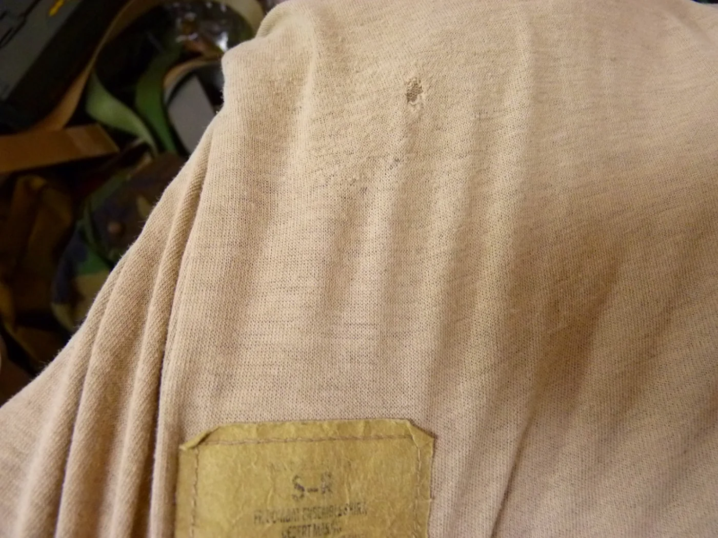 ミリタリーショップ 南国百貨店.COM|沖縄 USMC 海兵隊 FROG コンバットシャツ S-R [ZZ Q-1532 記録写真8