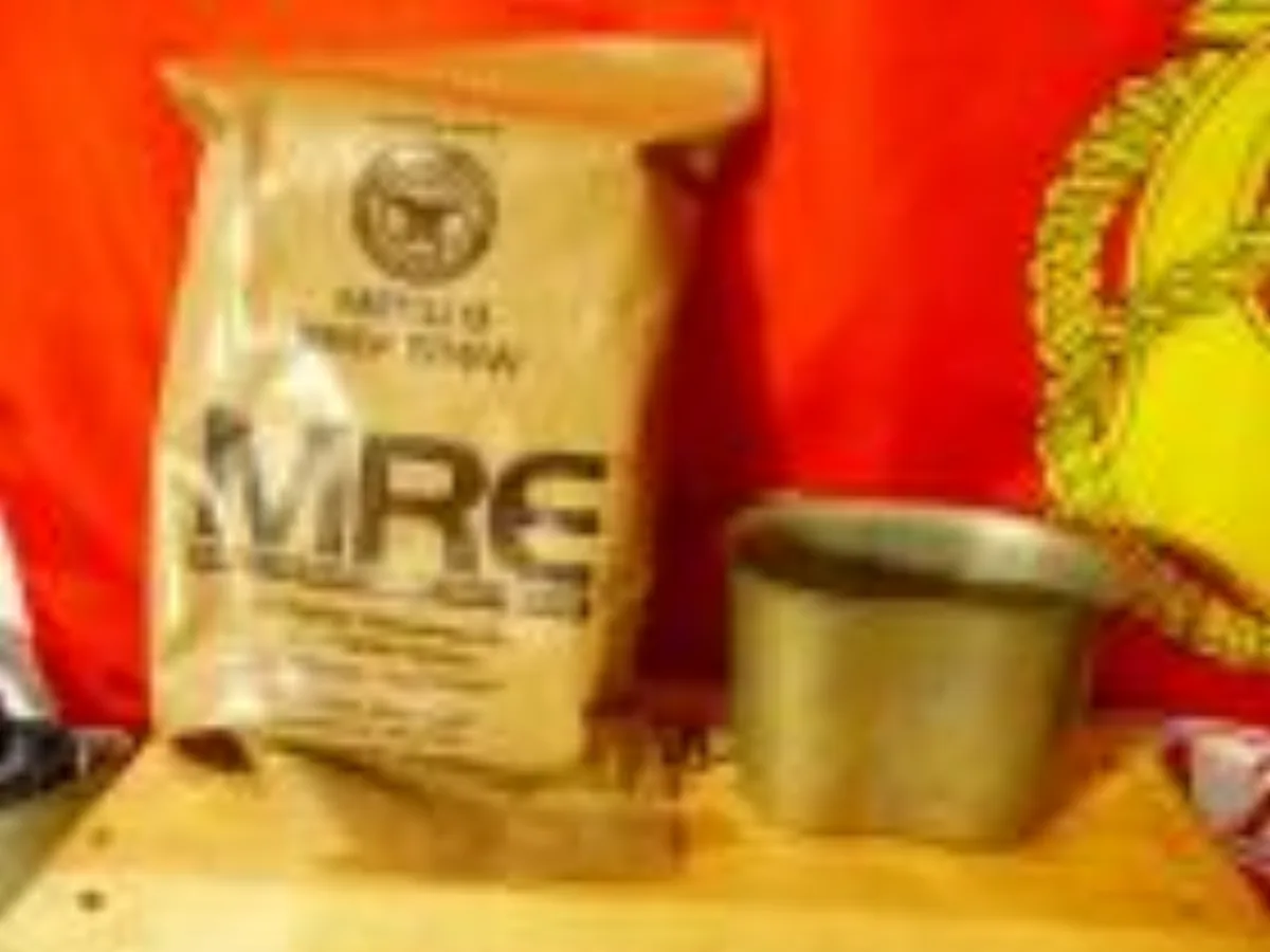 ミリタリーショップ 南国百貨店.COM|沖縄 MREレーション＋キャンティーンカップのセット [ZZ Q-1557] - 記録写真1