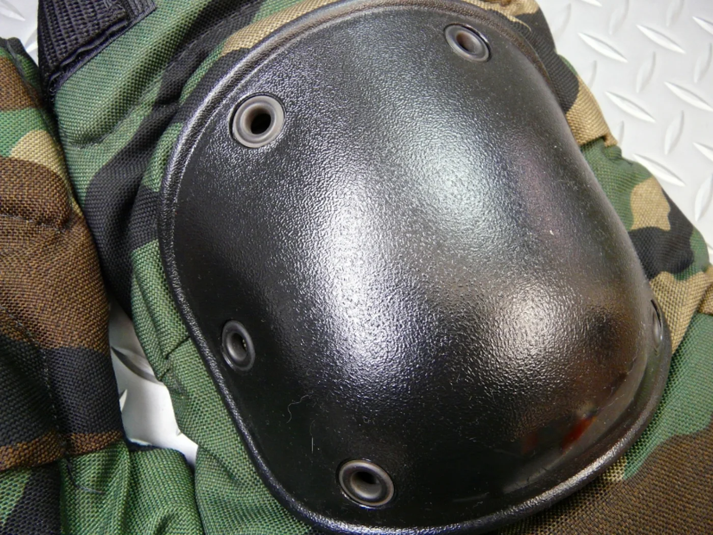ミリタリーショップ 南国百貨店.COM|沖縄 エルボーパッド 迷彩 極上品 M [ZZ P-089] - エルボーパッド 記録写真7