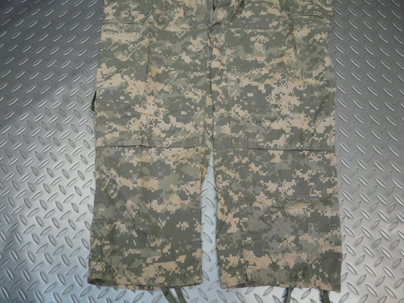 ミリタリーショップ 南国百貨店.COM|沖縄 ACU ARMY パンツ S-R [Z-1535] - ACU ARMYパ 記録写真3