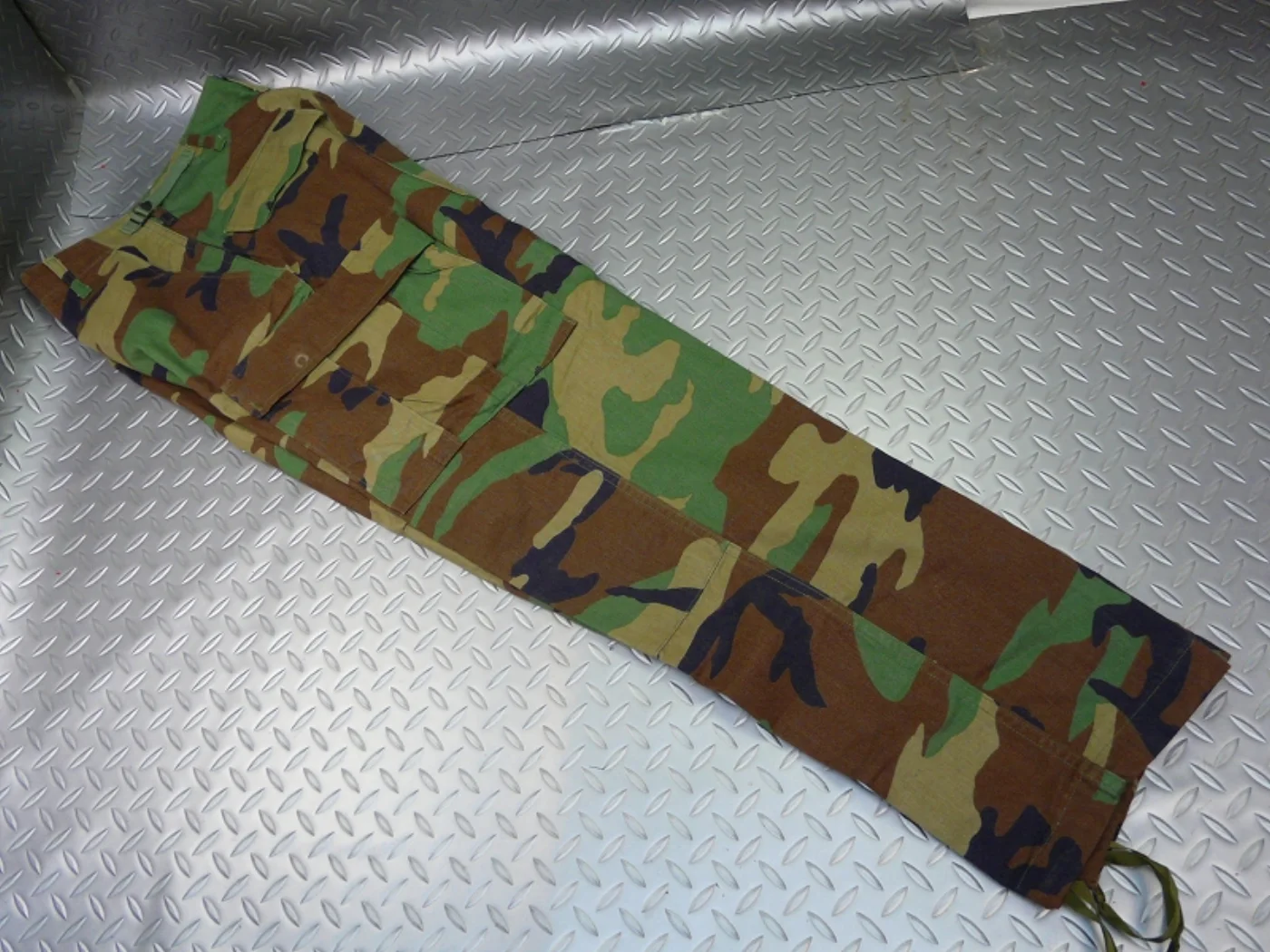 ミリタリーショップ 南国百貨店.COM|沖縄 BDU カモフラージュ 迷彩パンツ S-R [Z-1542] - BDU 記録写真4