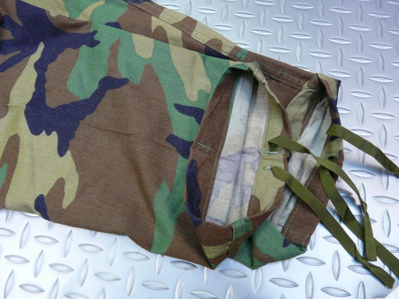 ミリタリーショップ 南国百貨店.COM|沖縄 BDU カモフラージュ 迷彩パンツ S-R [Z-1542] - BDU 記録写真7