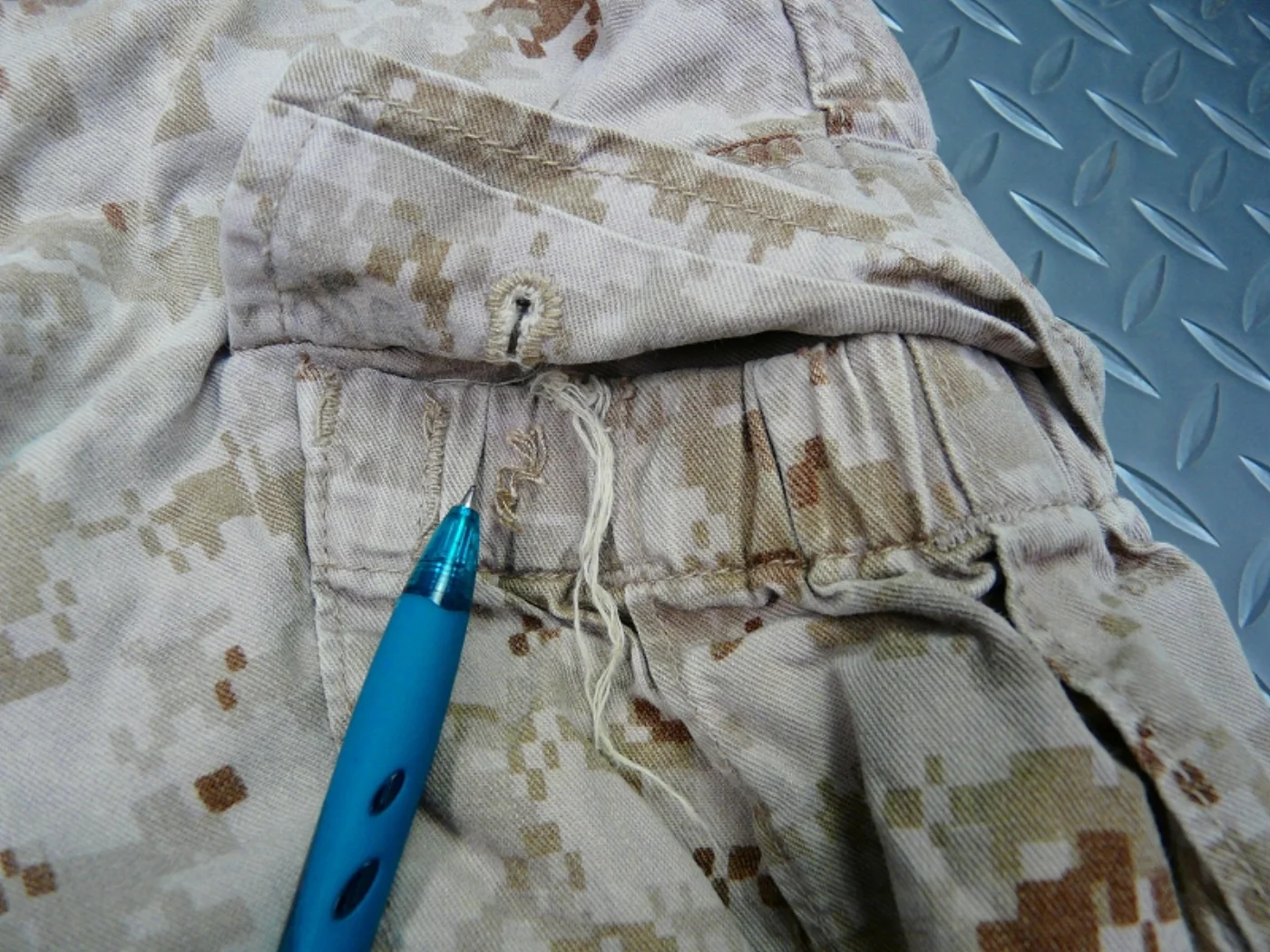 ミリタリーショップ 南国百貨店.COM|沖縄 USMC FROG コンバットパンツ MARPATデザート S-R [Z- 記録写真7