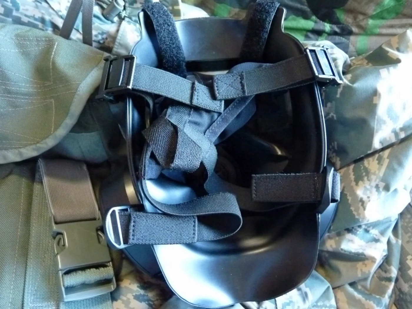 ミリタリーショップ 南国百貨店.COM|沖縄 M50 GASMASK 新型ガスマスク [Q-1144] - M50 GA 記録写真4