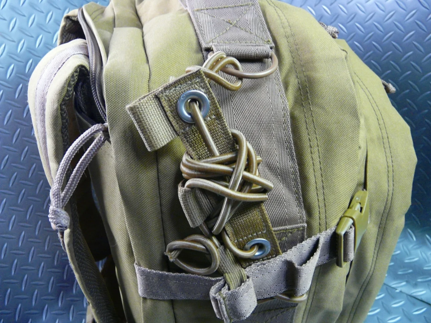 ミリタリーショップ 南国百貨店.COM|沖縄 USMC コヨーテ リュックサック アサルトパック [F-723] - U 記録写真5