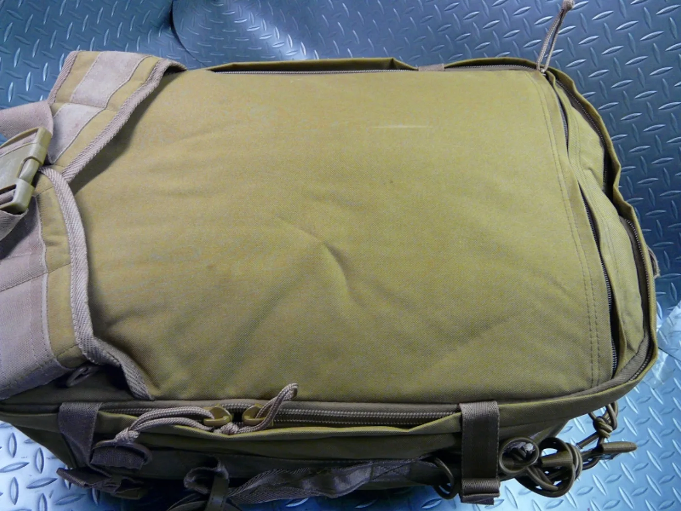 ミリタリーショップ 南国百貨店.COM|沖縄 USMC コヨーテ リュックサック アサルトパック [F-723] - U 記録写真8