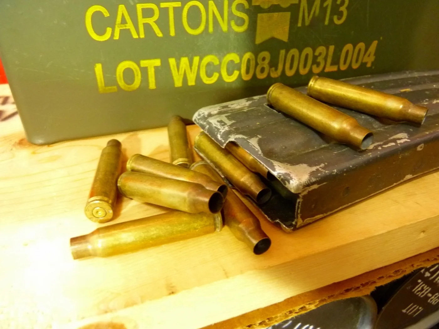 ミリタリーショップ 南国百貨店.COM|沖縄 M16 ３０連用マガジン 薬莢１０個付き [Q-1581] - M16 ３ 記録写真3