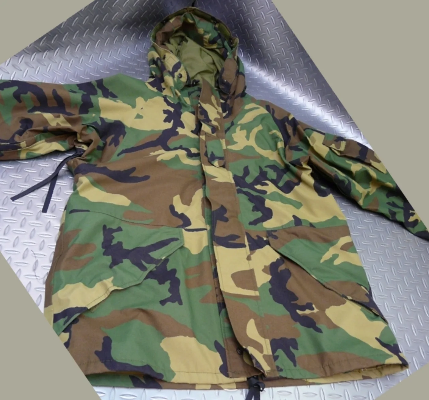 ミリタリーショップ 南国百貨店.COM|沖縄 ゴアテックスパーカー GORETEX TYPE-I M-R 中古良品 [K 記録写真2