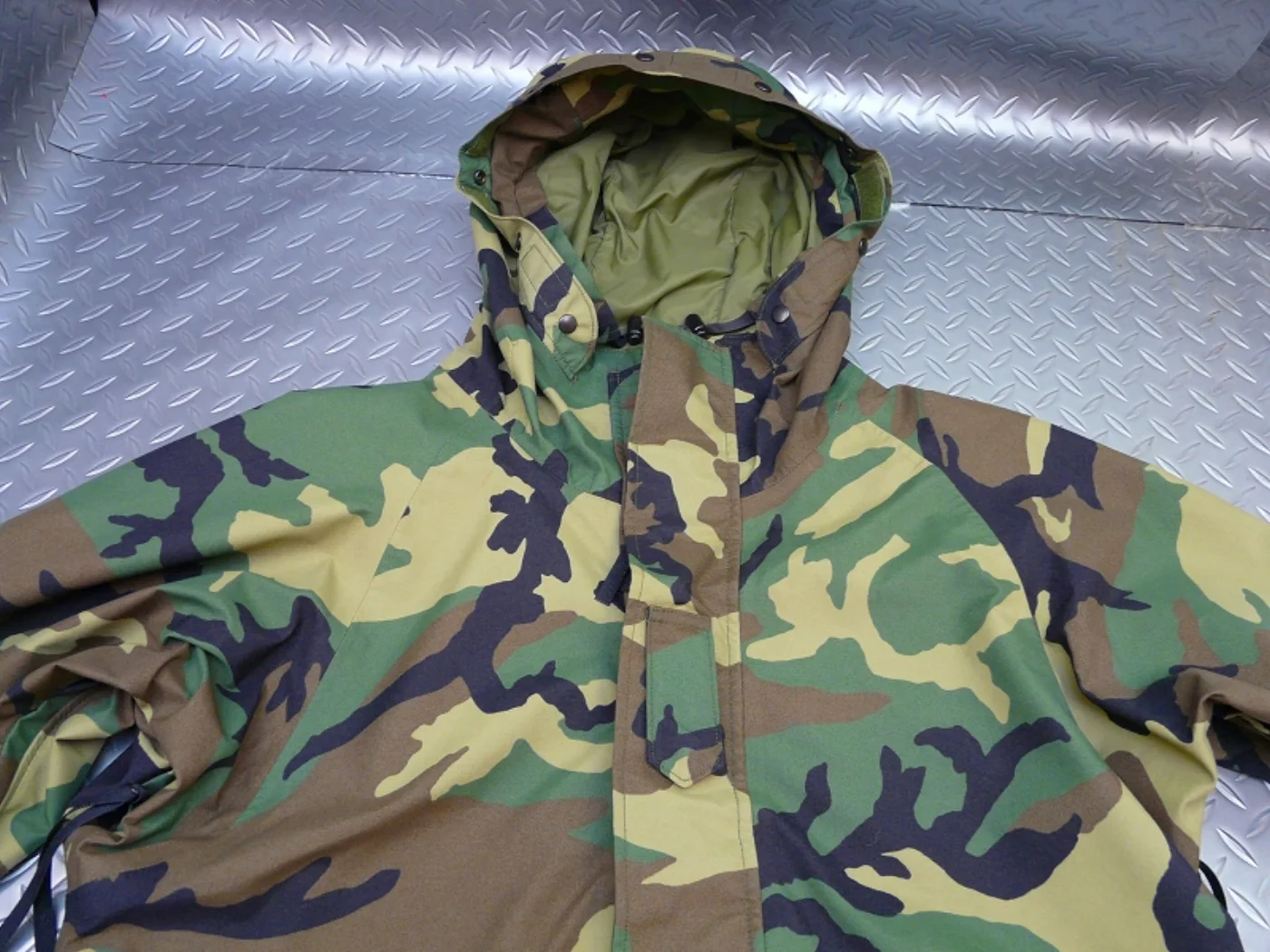 ミリタリーショップ 南国百貨店.COM|沖縄 ゴアテックスパーカー GORETEX TYPE-I M-R 中古良品 [K 記録写真3