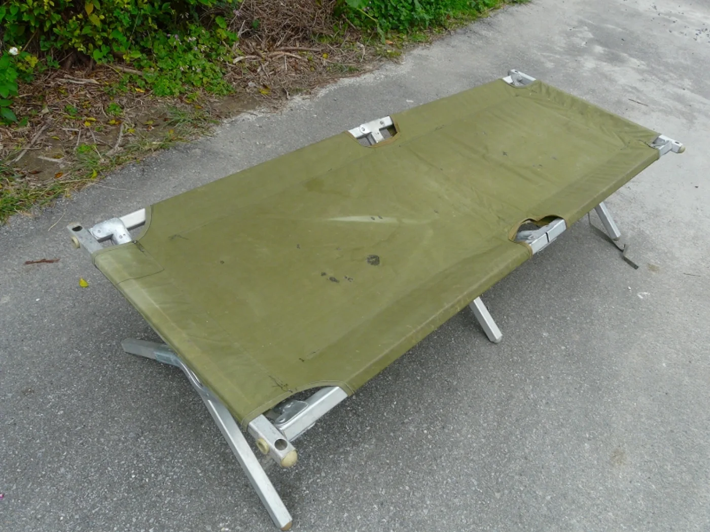 ミリタリーショップ 南国百貨店.COM|沖縄 GIコット 中古 傷アリ＋ウレタンマット [B-1276+MAT-005] 記録写真2