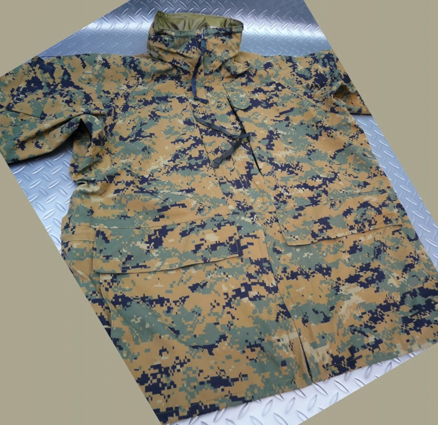 ミリタリーショップ 南国百貨店.COM|沖縄 【本日の特価品】USMC マーパット ゴアテックスパーカー M-R [K- 記録写真2