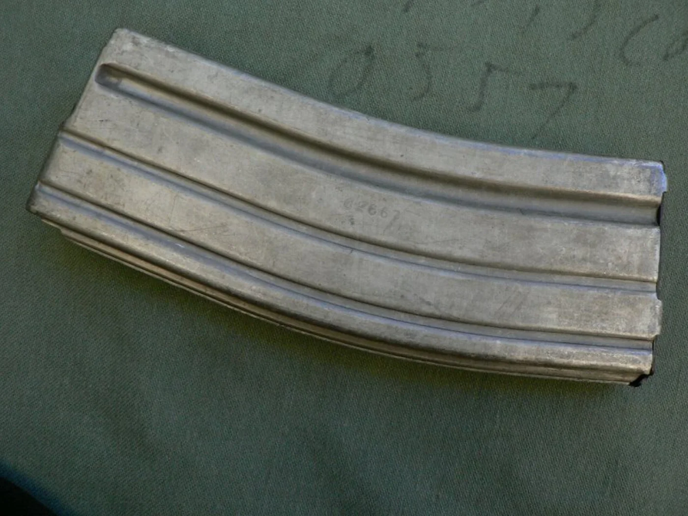 ミリタリーショップ 南国百貨店.COM|沖縄 M16 ３０連用マガジン 使用済み安全品 [D-1082] - M16 ３ 記録写真3