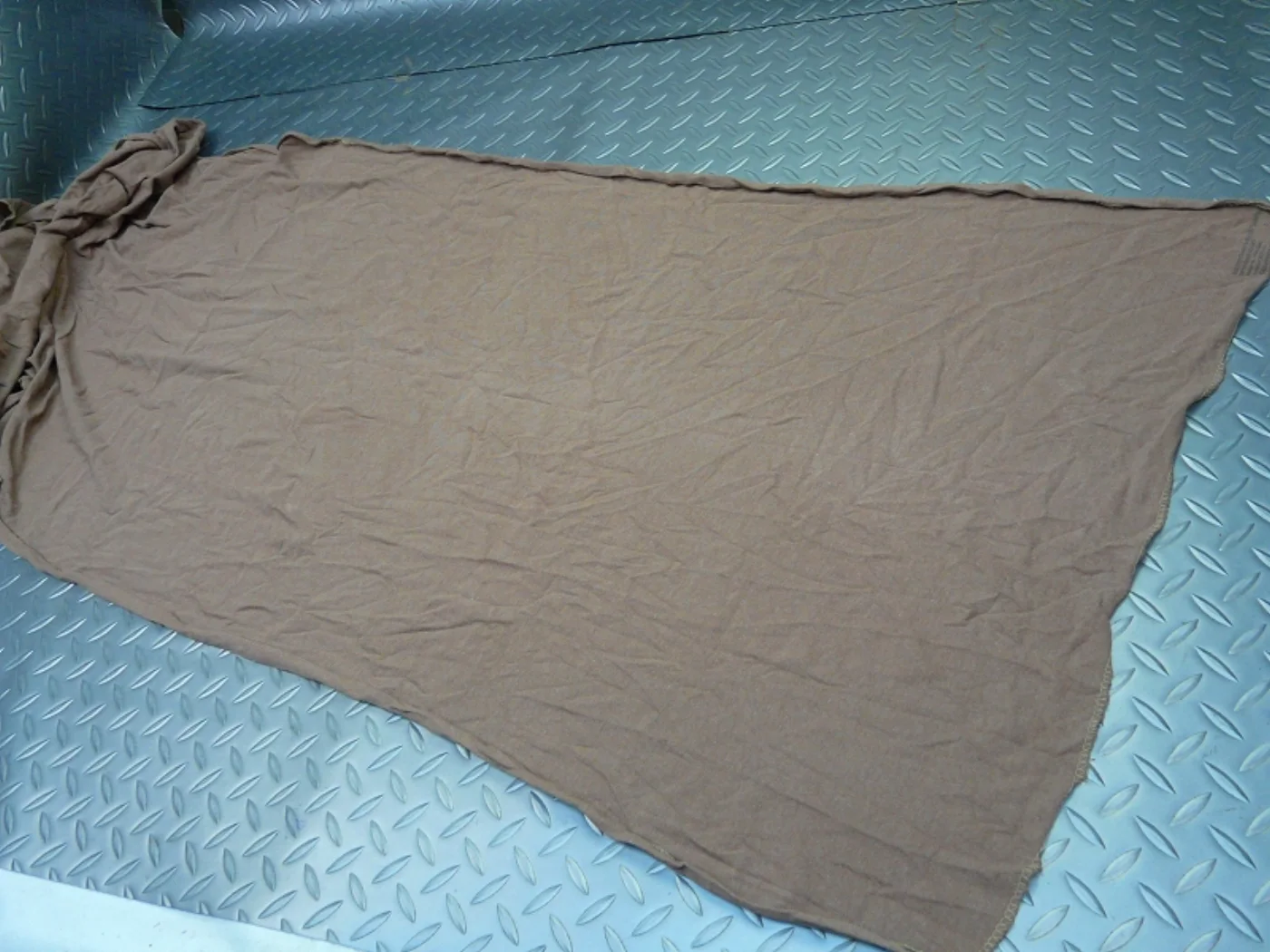 ミリタリーショップ 南国百貨店.COM|沖縄 コヨーテ スカーフ 米軍放出品 [ZZ C-1300] - コヨーテ スカ 記録写真2