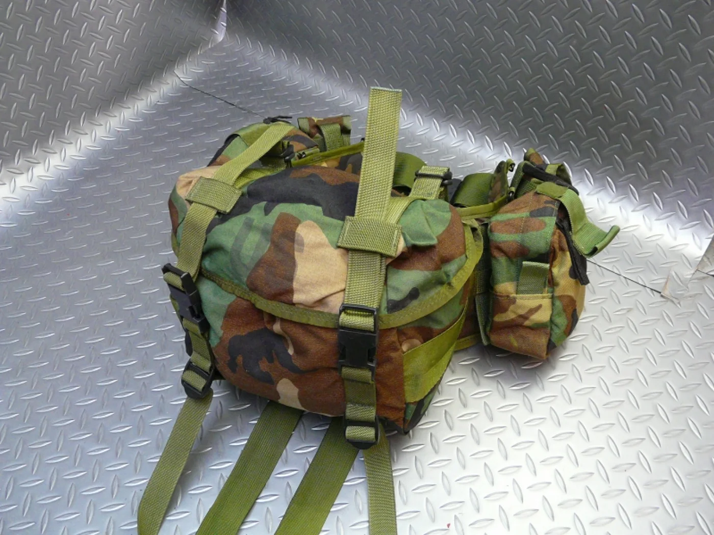 ミリタリーショップ 南国百貨店.COM|沖縄 南国百貨店オリジナル ウエストパック 米軍実物集めました [F-729] 記録写真2