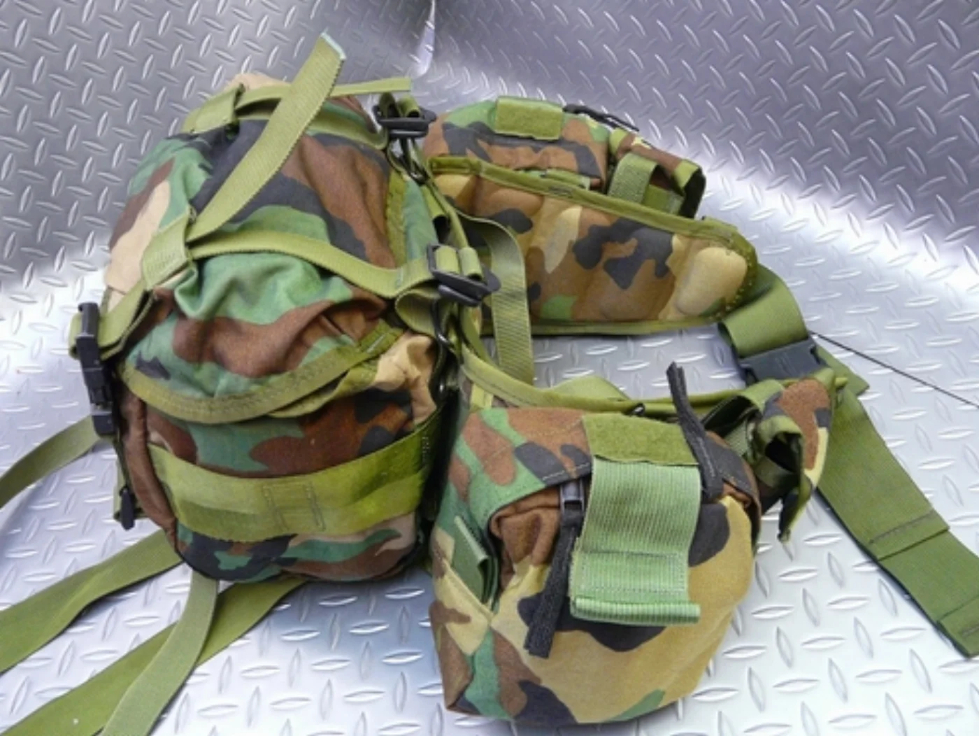 ミリタリーショップ 南国百貨店.COM|沖縄 南国百貨店オリジナル ウエストパック 米軍実物集めました [F-729] 記録写真5