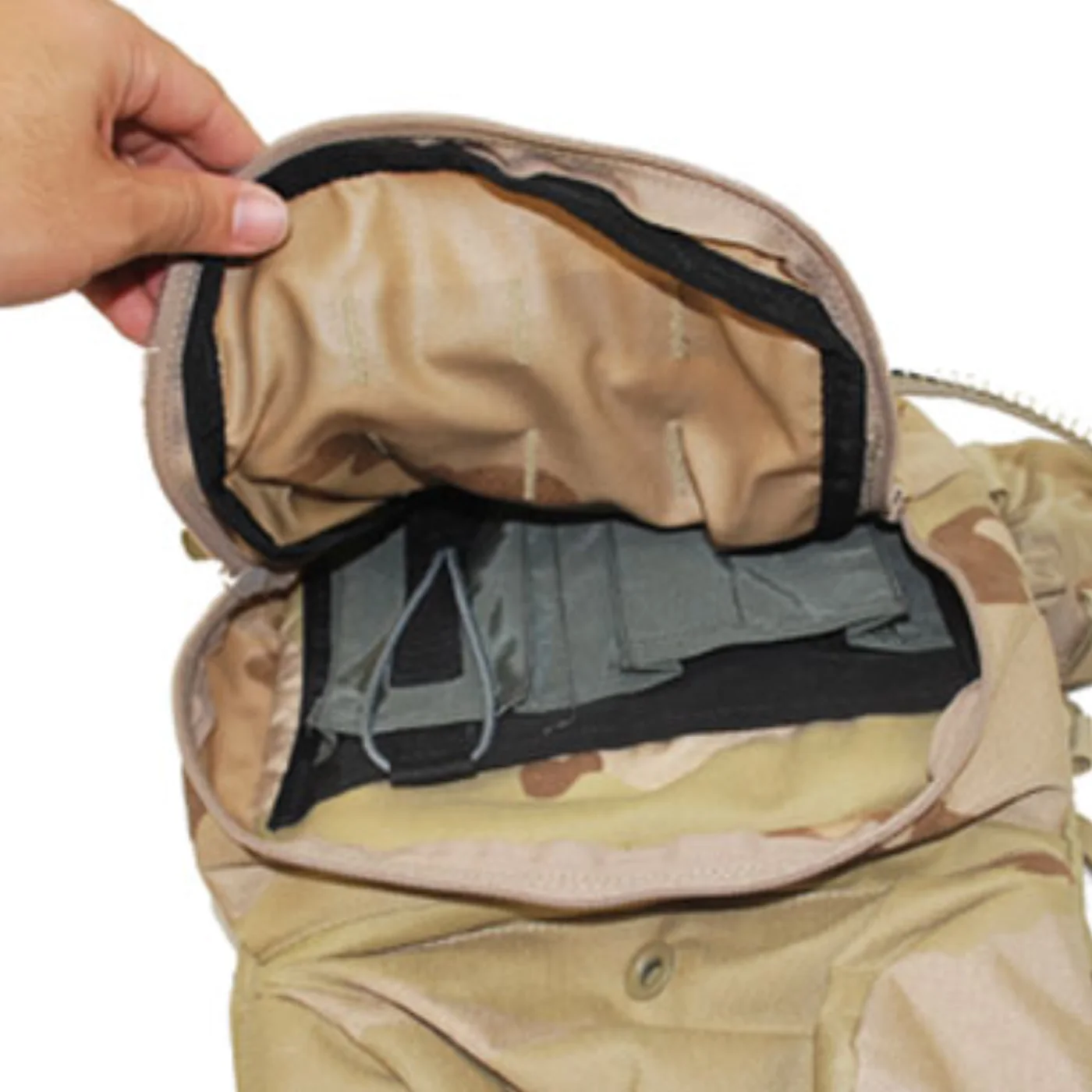 ミリタリーショップ 南国百貨店.COM|沖縄 CAMELBAK MAXIMUM GEAR 3C 新品 [Q-1656] 記録写真5
