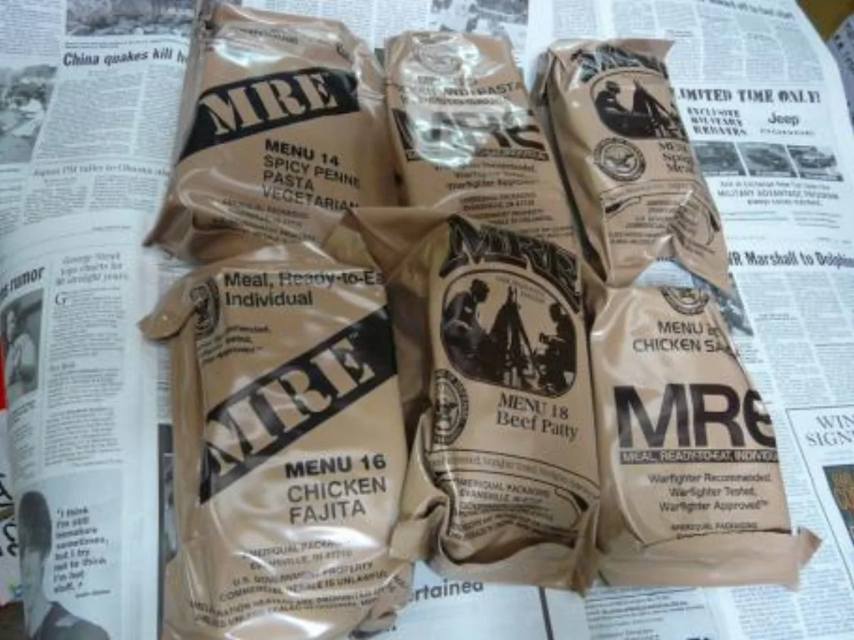 ミリタリーショップ 南国百貨店.COM|沖縄 災害時非常食 新型MRE Cレーション３個セット [ZZZ MRE-3ko 記録写真1
