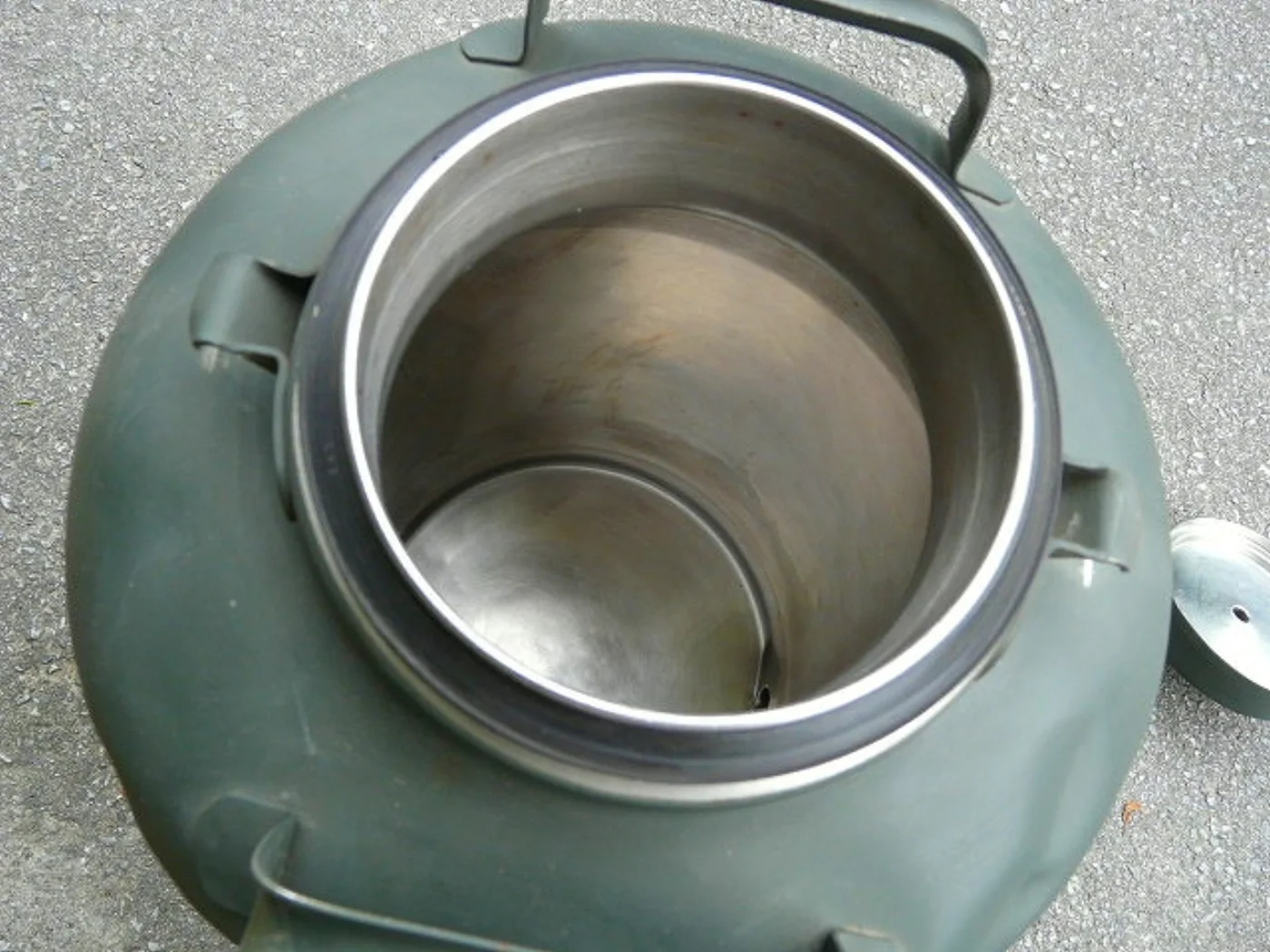ミリタリーショップ 南国百貨店.COM|沖縄 米軍 ウォータージャグ 水管 [ZZ B-1125] - 米軍 ウォーター 記録写真8