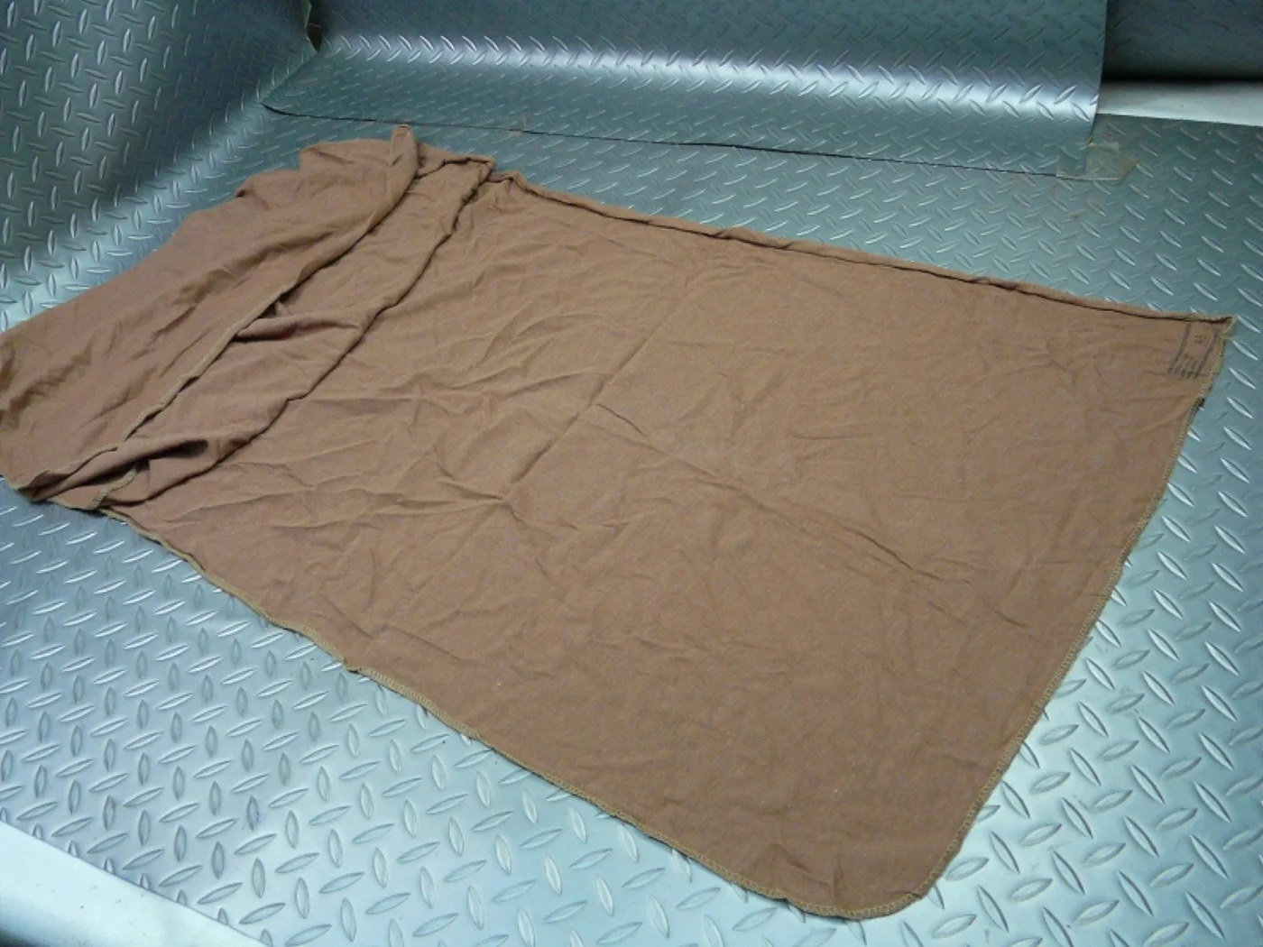 ミリタリーショップ 南国百貨店.COM|沖縄 NECKRCHIEF MANS ネッカチーフ コヨーテ [ZZ C-130 記録写真2