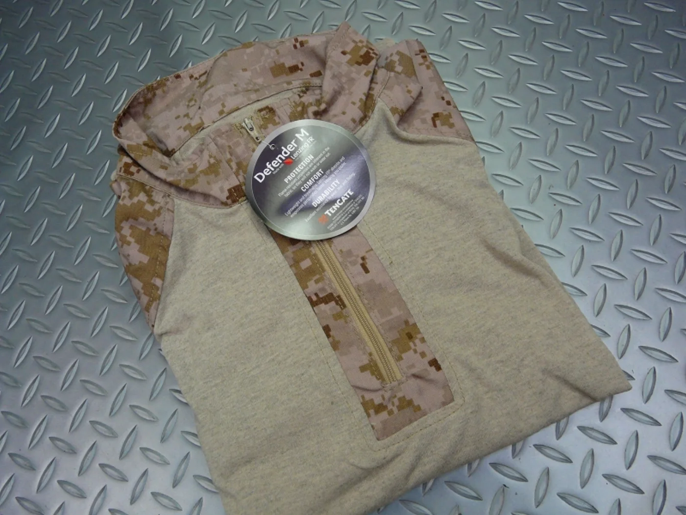 ミリタリーショップ 南国百貨店.COM|沖縄 USMC FROG コンバットシャツ&パンツ M-R 新品 [ZZZ Z- 記録写真2