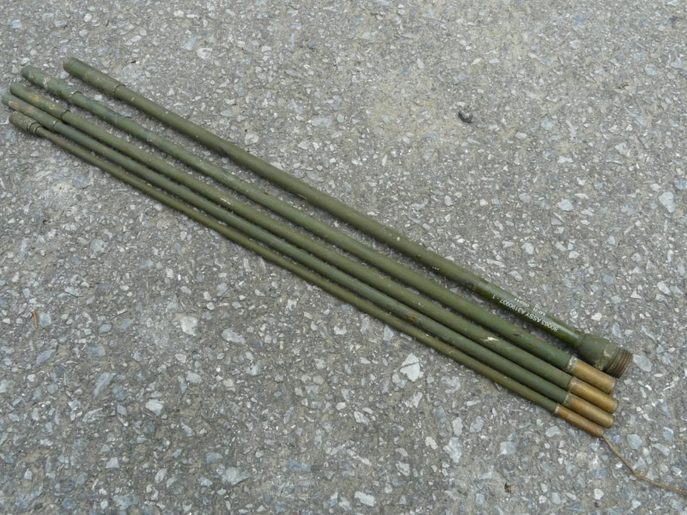 ミリタリーショップ 南国百貨店.COM|沖縄 米軍 アンテナ 2M00cm ジャンク [ZZ B-1288] - 米軍無 記録写真7