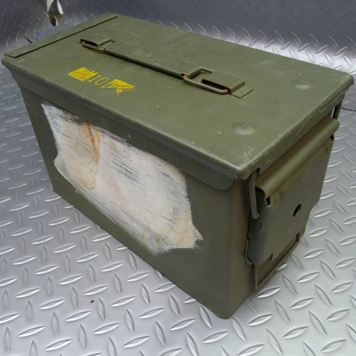 ミリタリーショップ 南国百貨店.COM|沖縄 アーモボックス 約15x30x18cm 中古良品 [B-1298] - 米 記録写真2