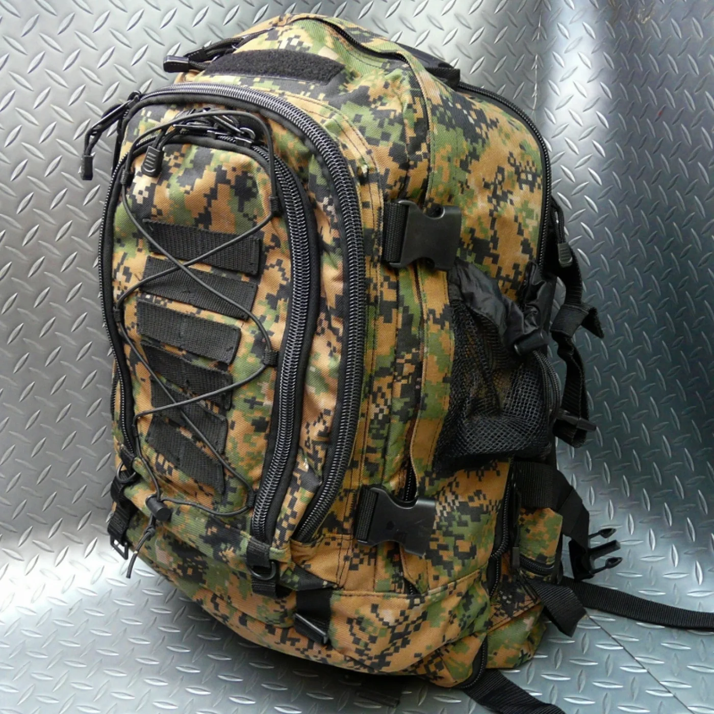 ミリタリーショップ 南国百貨店.COM|沖縄 マーパット ウッドランド パトロールパック 兵士の私物 [F-750(F- 記録写真2