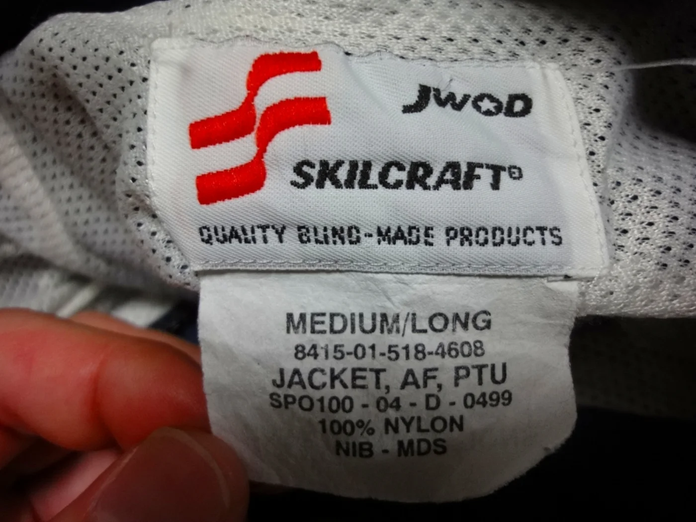 ミリタリーショップ 南国百貨店.COM|沖縄 USAF トレーニングジャケット 米軍実物 M-L [Z Q-1815] 記録写真5