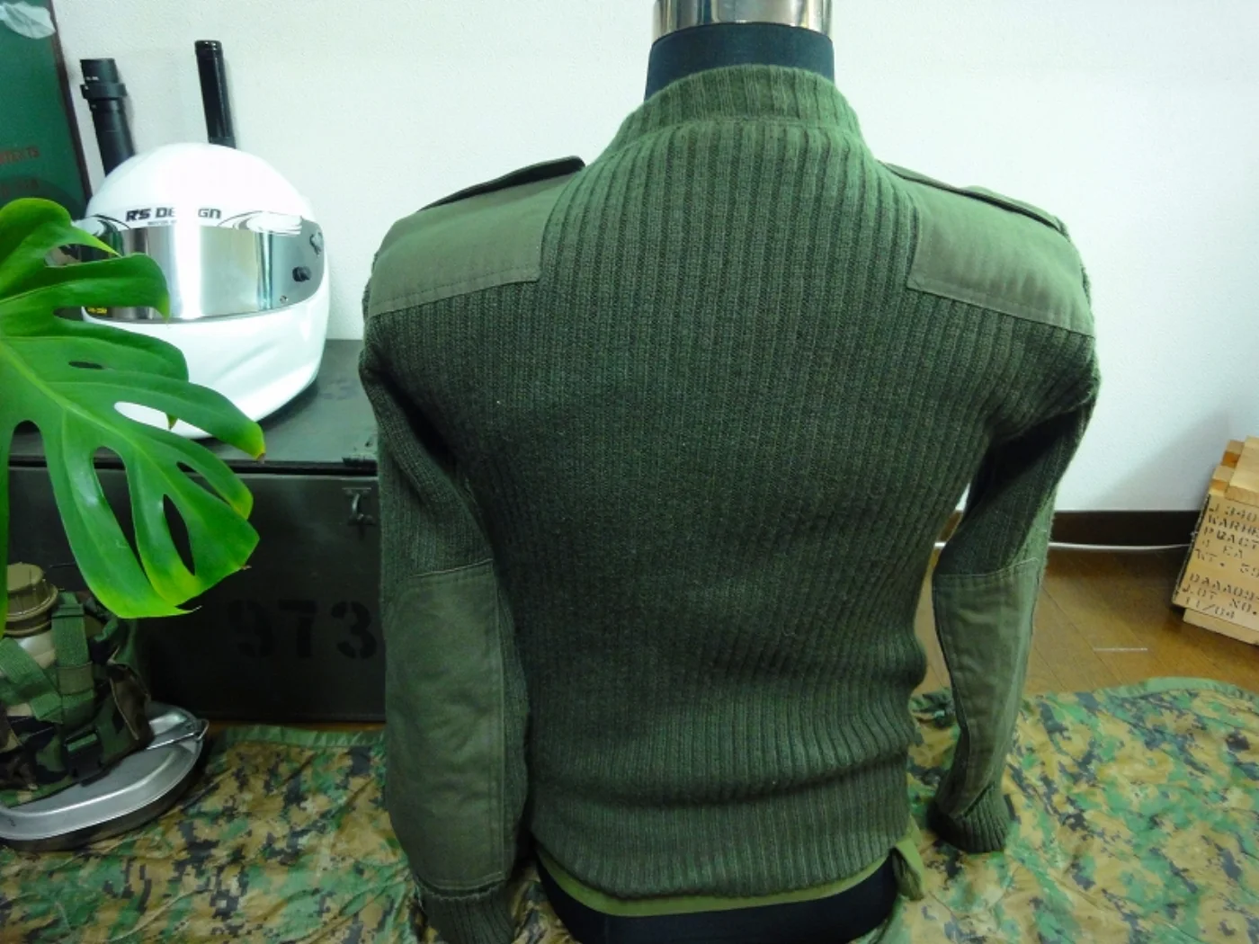 ミリタリーショップ 南国百貨店.COM|沖縄 100% WOOL セーター ARMY 38 新品 [ZZ Q-1830] 記録写真5