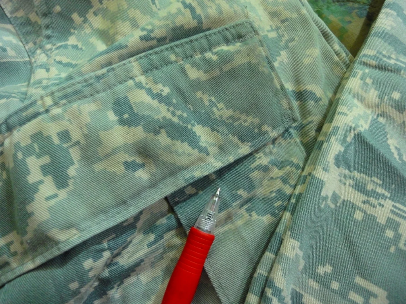 ミリタリーショップ 南国百貨店.COM|沖縄 USAF ABU パンツ 34R ワケあり特価品 [Q-1838] - U 記録写真3